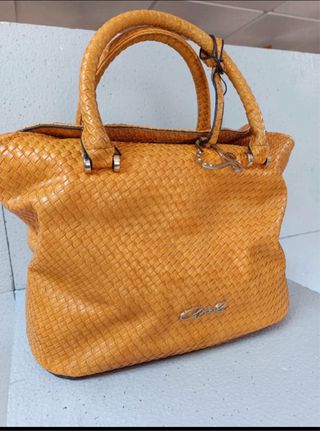 Bolso de piel tejido naranja