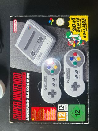 Super Nintendo Classic Mini + 2 Mandos