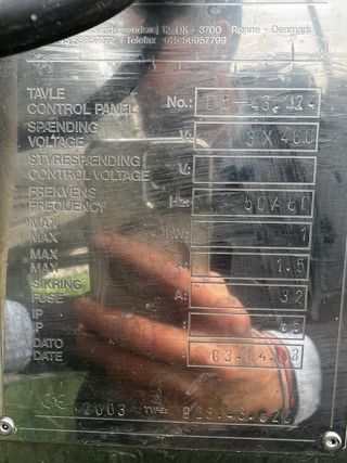 Cinta transportadora con báscula y cinta de rodill