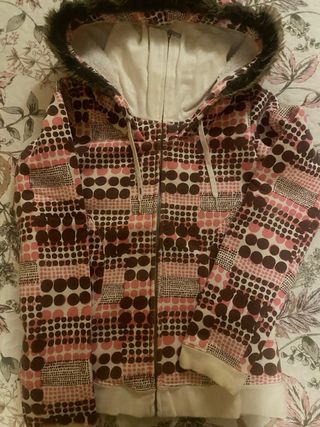 Sudadera Roxy con capucha y pelo