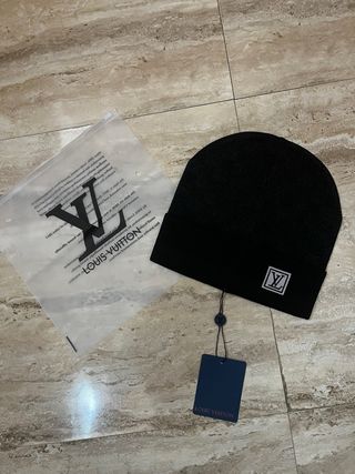 Gorro Louis Vuitton Negro