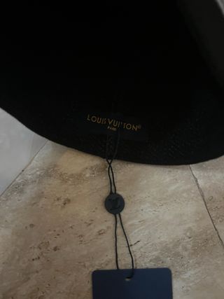Gorro Louis Vuitton Negro