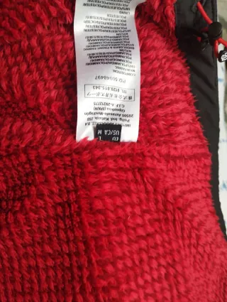 Chaqueta Técnica Ternua Negra y Roja