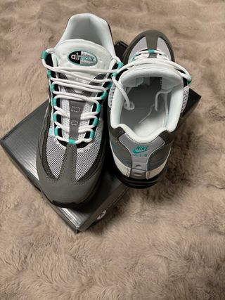 Nike Air Max 95 Gris y Turquesa