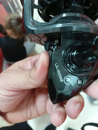 Coppia di mulinelli surfcasting nuovi