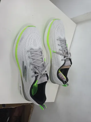 Zapatillas Skechers Go Run Elevate Talla 44.5