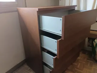 Cómoda 4 cajones madera MALM IKEA
