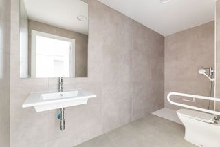 Piso en alquiler en Ensanche de Vallecas - Valdecarros en Madrid