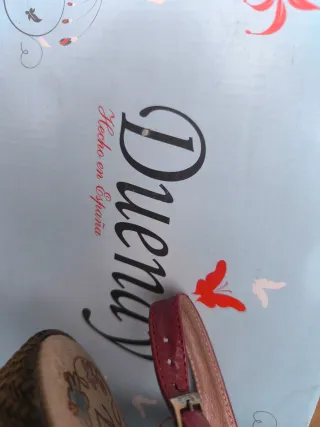 SANDALIAS CUÑA PIEL ROJAS