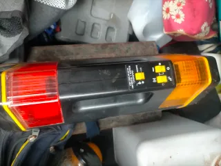 Baliza de emergencia recargable