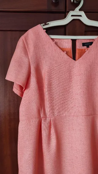 Vestido color salmón talla 50