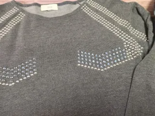 2 Jerséis grises y gris azulado