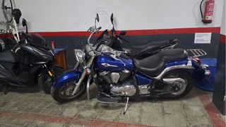 Kawasaki VN900 Classic Azul