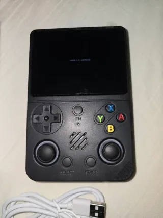 Consola Portátil Negra con Luces LED