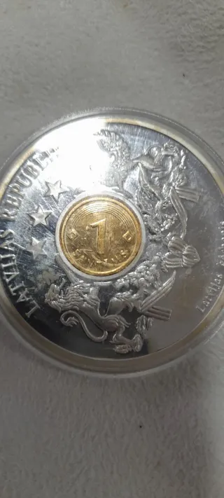 Lote 3 Medalhas Comemorativas - 3 Países