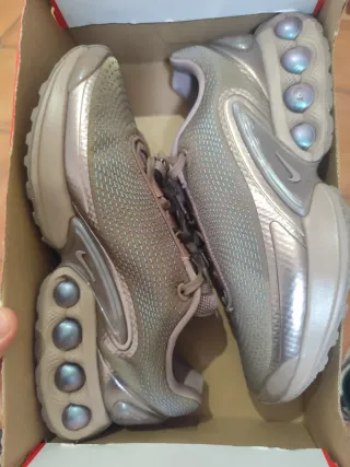 Nike Air Max Dn Talla 42 Marrón Dorado