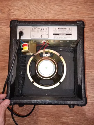 Amplificador Guitarra