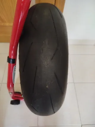 Rueda Trasera Suzuki GSXR 600/750 K6 K7