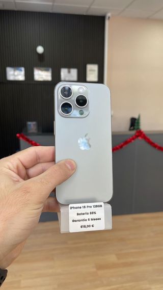 iPhone 15 Pro 128GB Titanio Natural