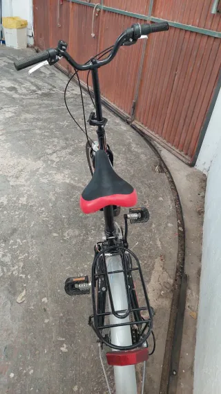 Bicicleta plegable con marchas