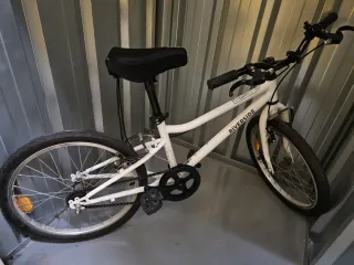Bicicleta RIVERSIDE blanca