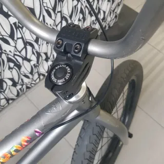 Bicicleta BMX SUBROSA