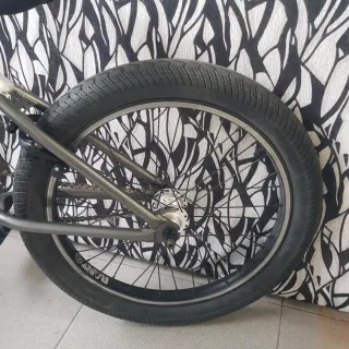 Bicicleta BMX SUBROSA
