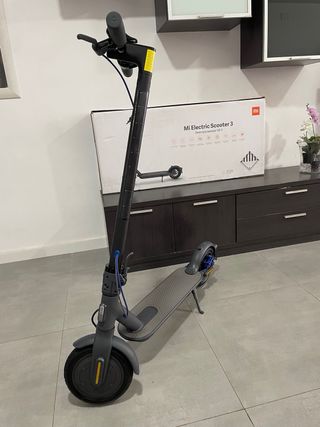 Patinete Eléctrico Xiaomi Mi Scooter 3