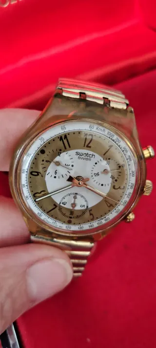 Swatch Crono Golden Globe
