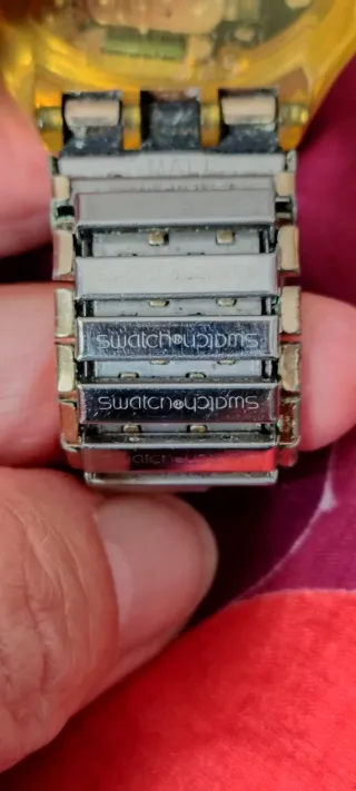 Swatch Crono Golden Globe