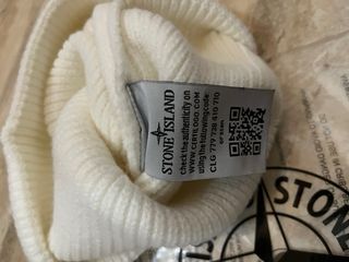 Gorro Stone Island Blanco