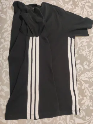 Camiseta Adidas Negra Holgada - Talla L