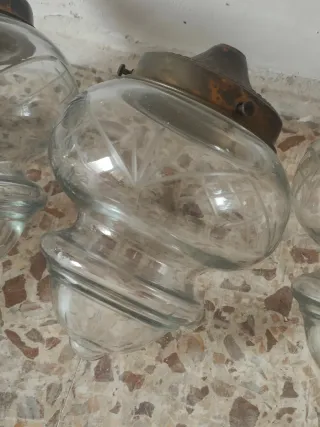 5 tulipas lampara antiguas  de cristal con adornos