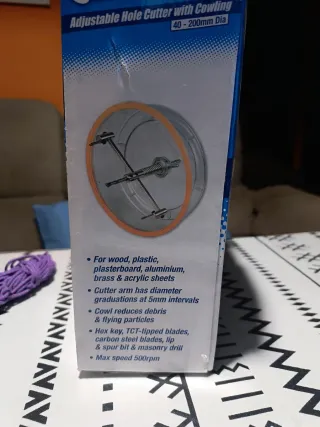 Silverline Corona Cortacirculos Ajustable 40-200mm