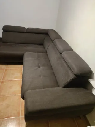 Sofá cama con cabeceros reclinables