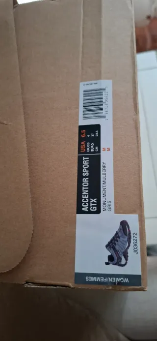 Zapatillas Merrell senderismo mujer. Goretex