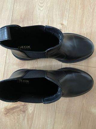 Botín Geox Negro Talla 38