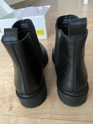 Botín Geox Negro Talla 38