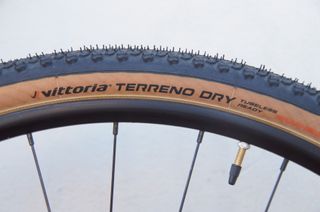 Bicicleta Gravel Cannondale Topstone 2 (Talla L)