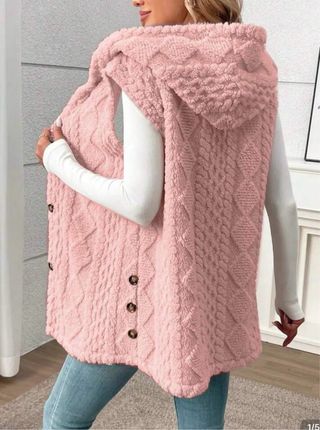 Chaleco rosa con capucha extra suave