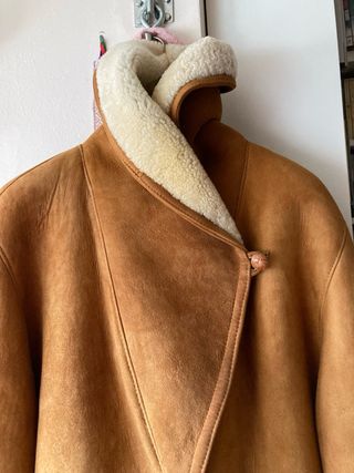 Chaquetón piel vacuna forrado borrego