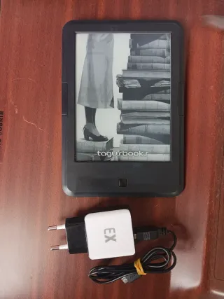 E-reader Tagus Táctil 2016 Nero