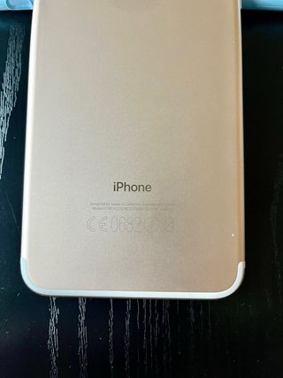 iPhone 7 Plus 32GB Oro rosa con custodia Supreme in regalo