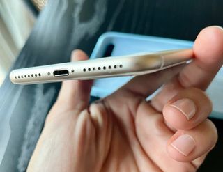 iPhone 7 Plus 32GB Oro rosa con custodia Supreme in regalo