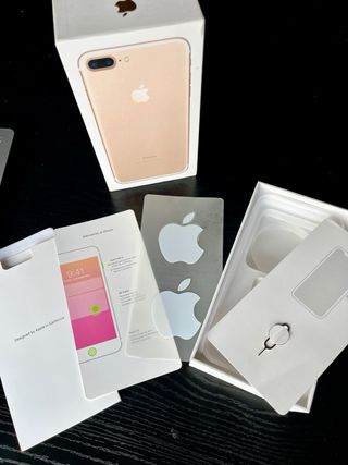 iPhone 7 Plus 32GB Oro rosa con custodia Supreme in regalo