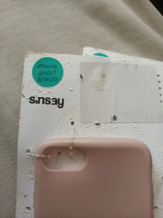 Custodia Sinsay per iPhone 12/12 Pro e 6/6S/7 8/SE20