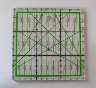 Regla Patchwork 15x15cm