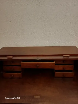 Escritorio Art Decó Nogal Español