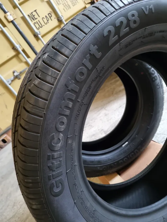 Vendo 2 Neumáticos de alta calidad^