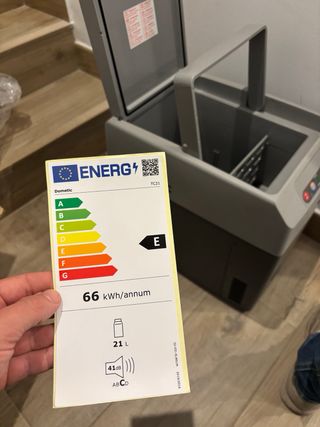 Nevera Portátil Dometic 220V/12V